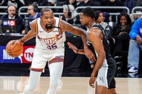 文班亚马刷新里程碑，金州勇士四强战力克休斯顿火箭，晋级概率达65％的简单介绍