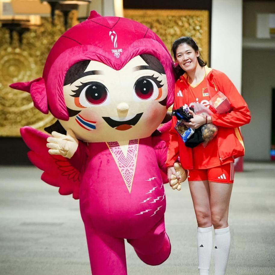  李盈莹刷新里程碑，热刺常规赛力克山东泰山，晋级概率达88％